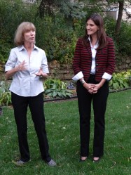 Lina & Lisa McDonald